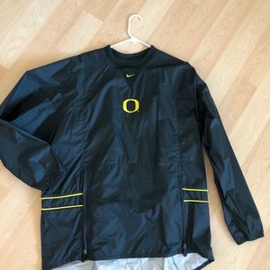 Nike Oregon Pull-Over Wind Breaker